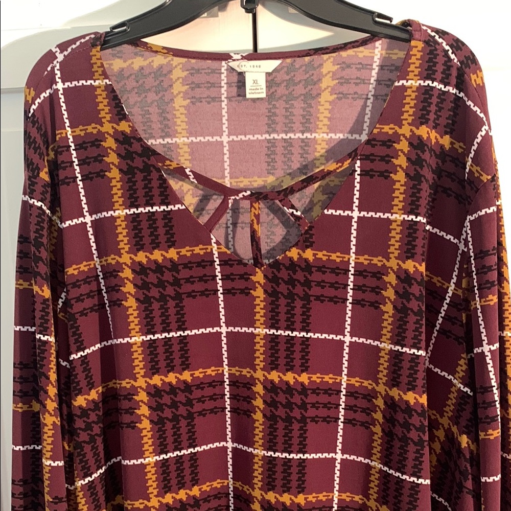 Cato Multi-colored Tunic Blouse EUC
